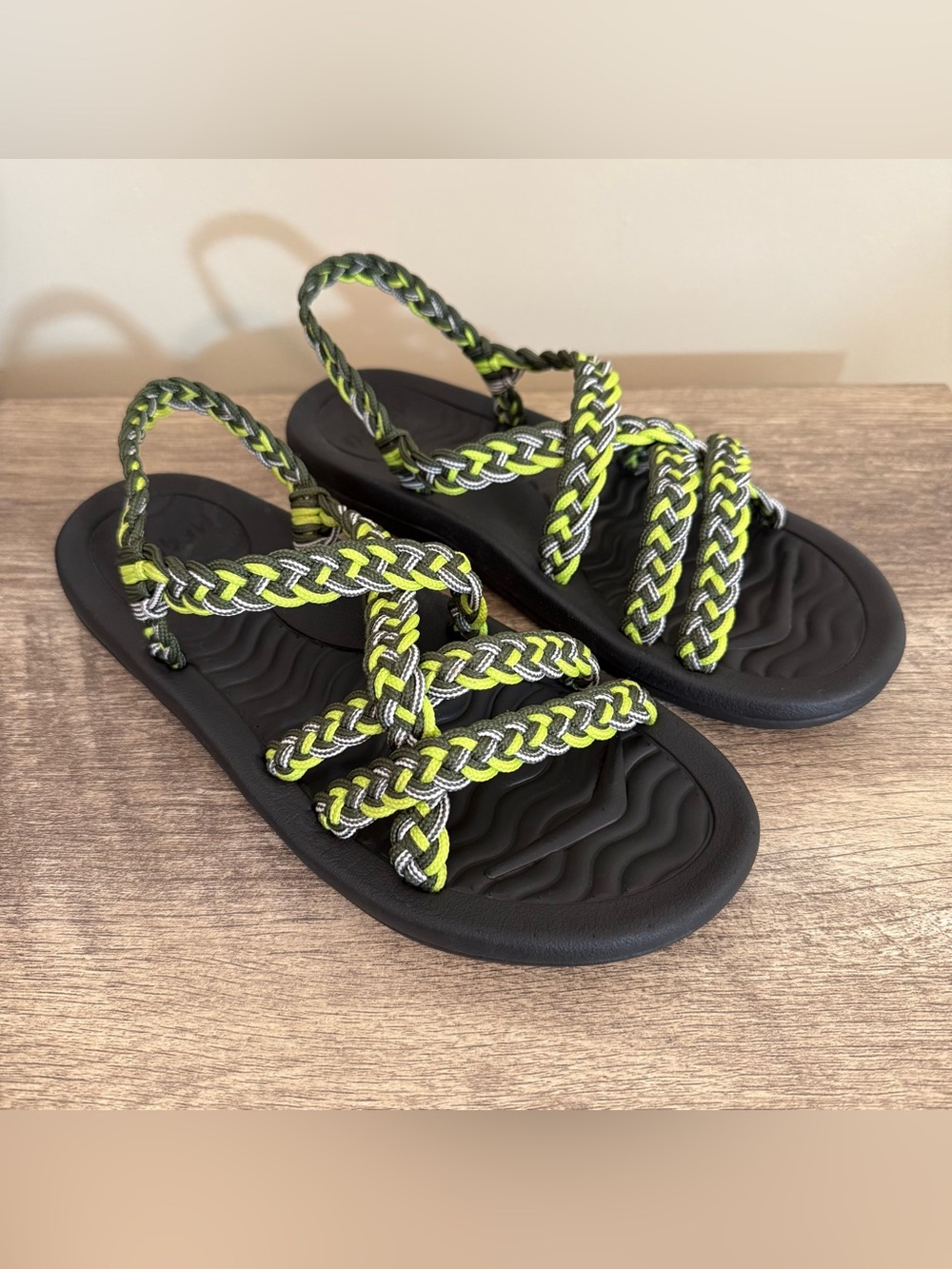 Megnya Braided Nylon Rope Sandals Lime/Dark Green Women’s Size 9 Outdoor Comfort
